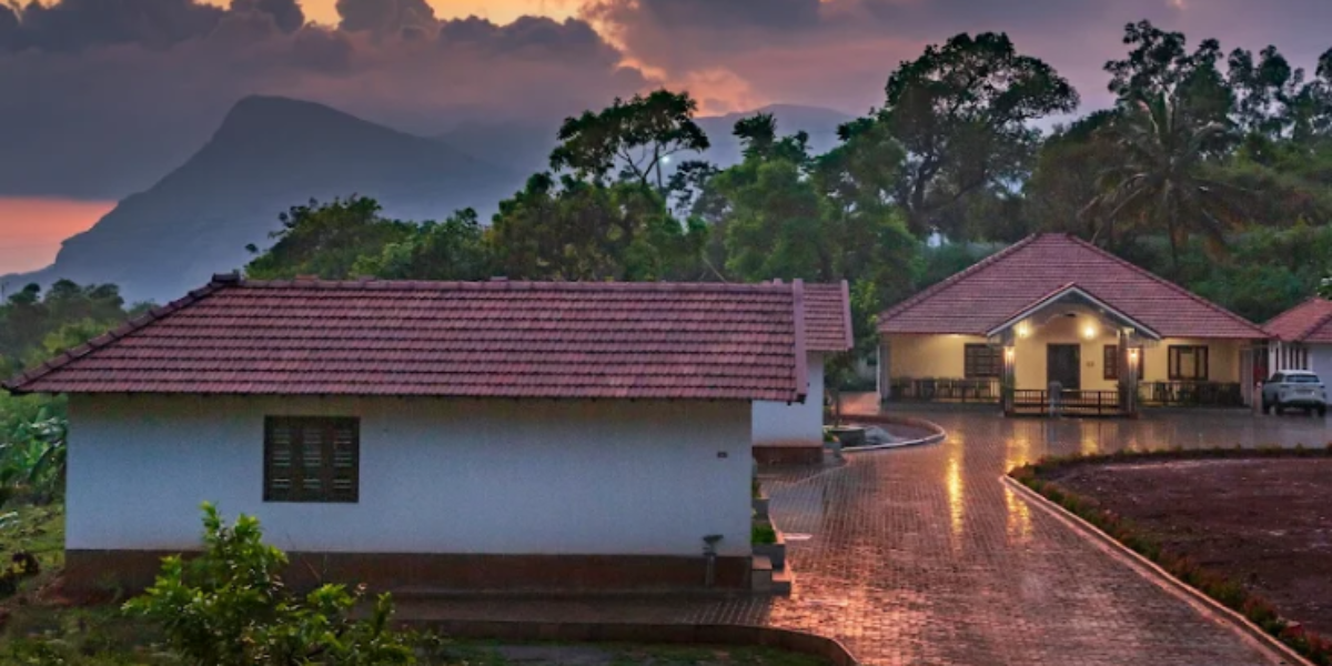 Modern Millennial Traveler Chooses a Homestay - Feature image